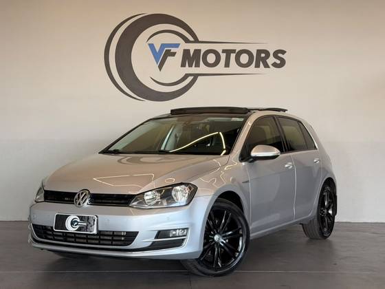 VOLKSWAGEN GOLF 1.4 TSI HIGHLINE 16V GASOLINA 4P AUTOMÁTICO VOLKSWAGEN GOLF 1.4 TSI HIGHLINE 16V GASOLINA 4P AUTOMÁTICO
